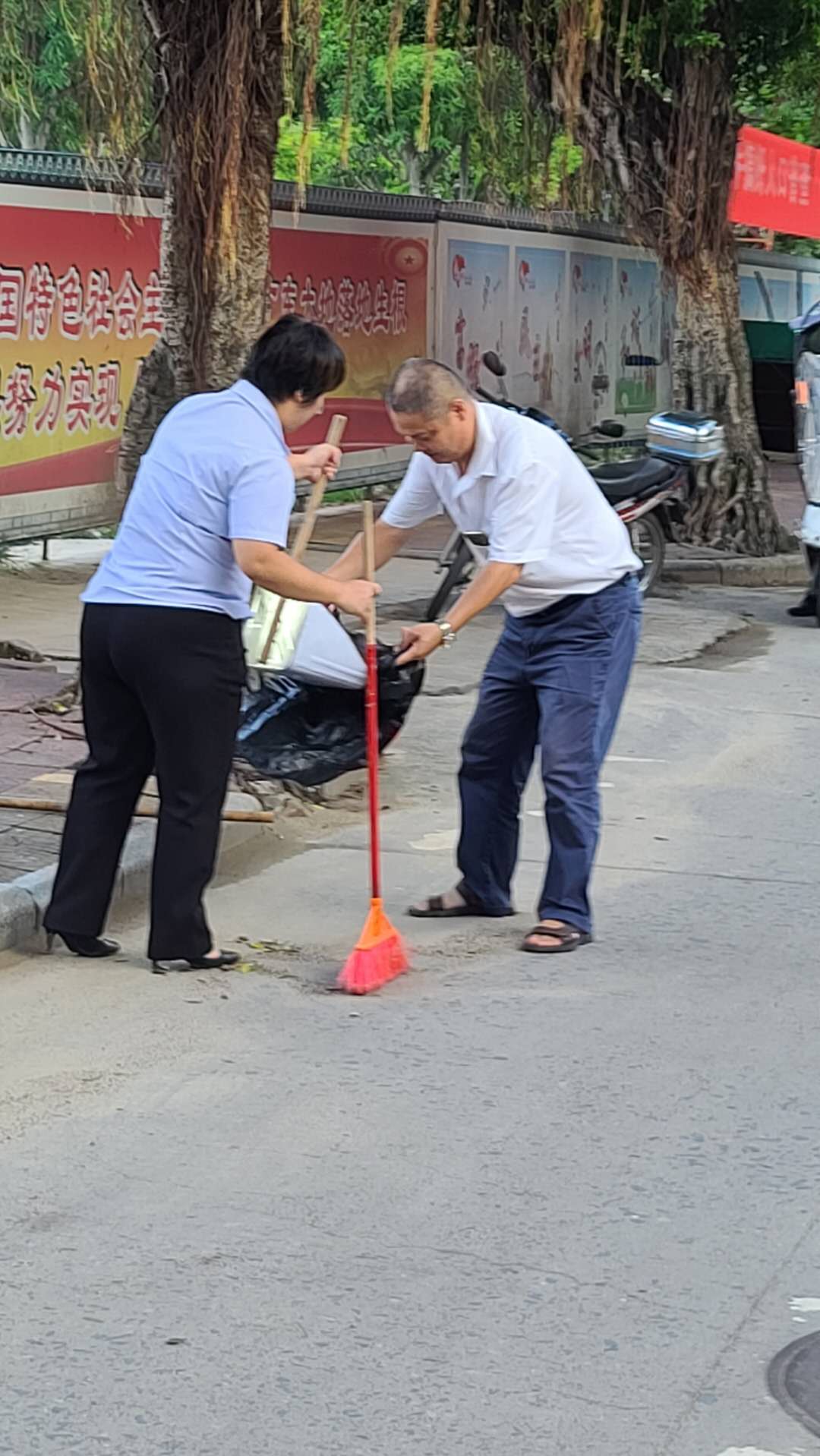 8.21東圩B區(qū)農(nóng)商行城北分理處.jpg